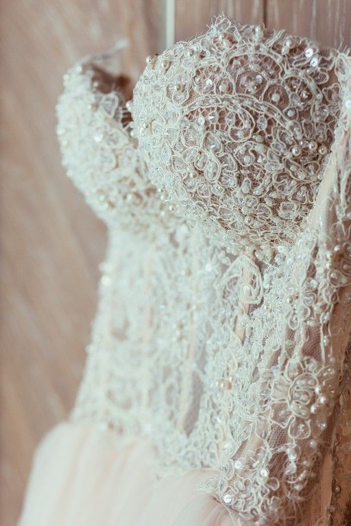 Tulle Sweetheart Lace Beadss Elegant Princess Wedding Dress