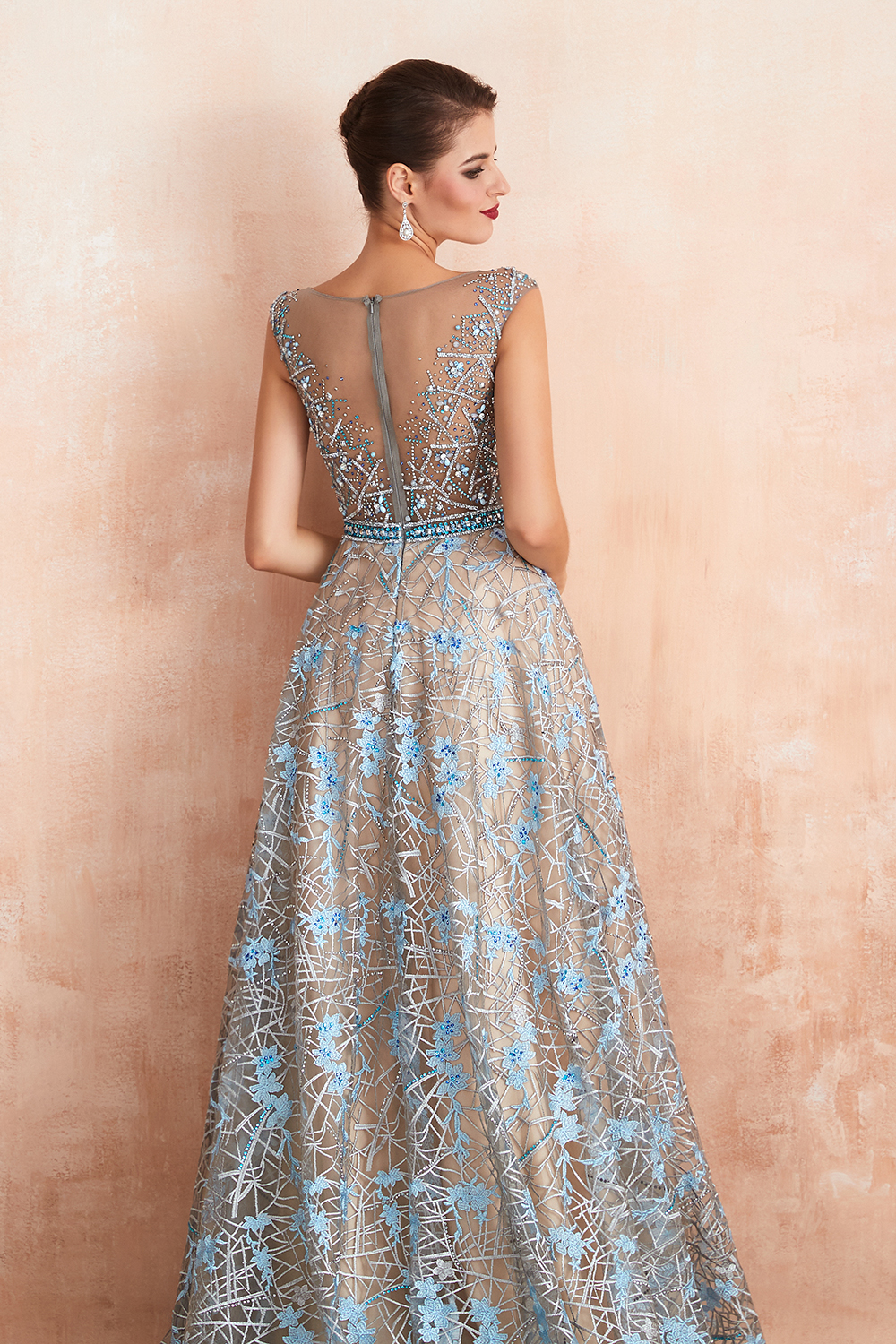 Charming Scoop Neck Cap Sleeves Flower Aline Evening Dress Beadings Floor Length Special Occasion Dress