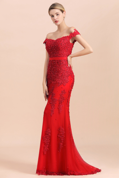 Gorgeous Red Off-the-Shoulder Lace Mermaid Bridesmaid Dress