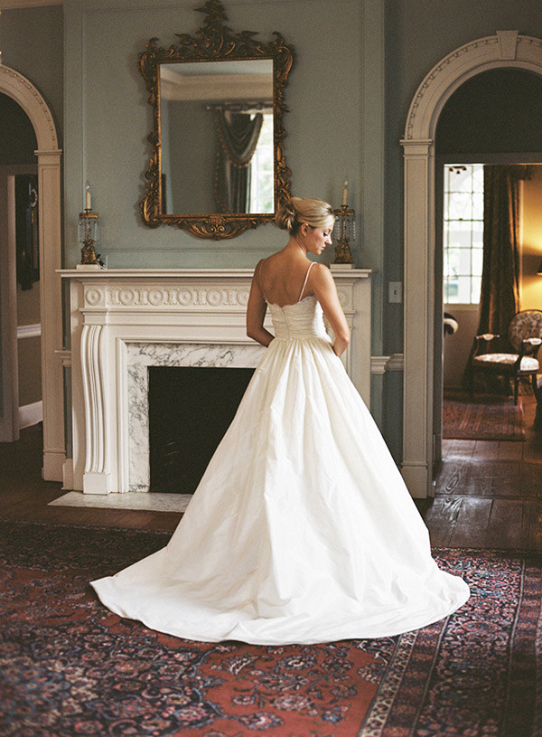 Modest Spaghetti Strap Lace Wedding Dress A-line Sleeveless Zipper BA4625-27Dress.co.uk