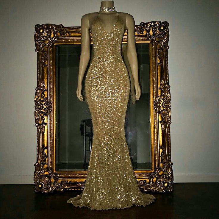 Mermaid Stunning Spaghetti-strap Sequined Sleeveless Long Prom Dress UK SP0311