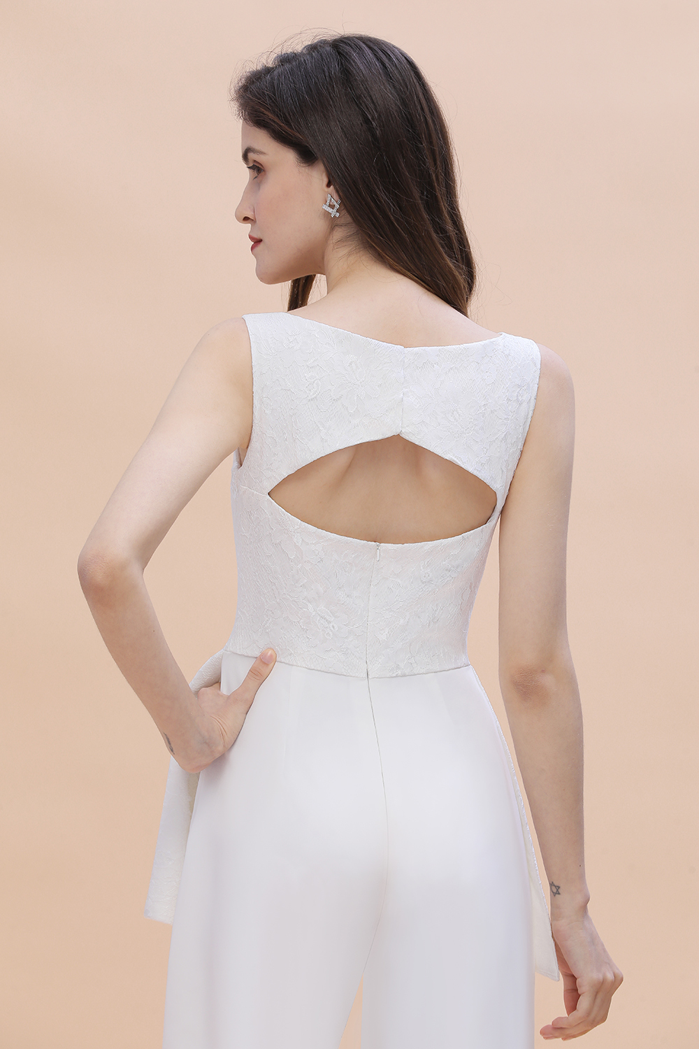 Simple V-neck Lace Bridesmaid Wear Jumpsuit with Side Slit