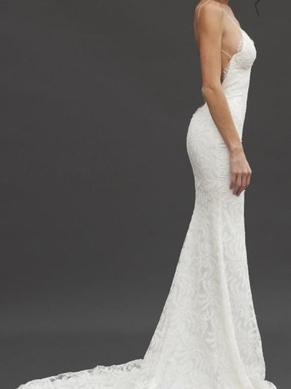 Court Train Sheath Spaghetti Straps Lace Sleeveless V-neck Wedding Dresses UK