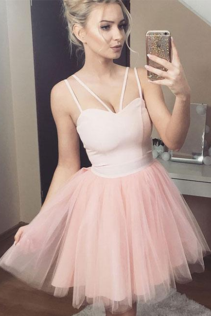 Chic Spaghetti-Straps Sweetheart Short A-Line Tulle Homecoming Dress