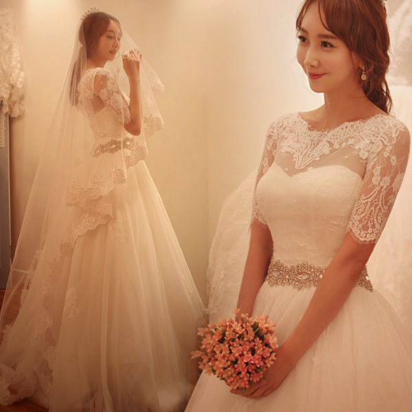 Stunning Sleeveless Tulle Princess Wedding Dress Sequins Ball Gown