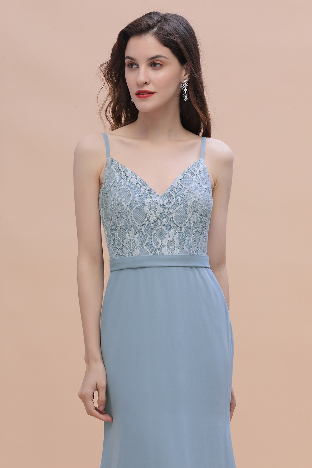 Stylish V-Neck Floral Lace Mermaid Bridesmaid Dress Sleeveless Chiffon Long Wedding Party Dress