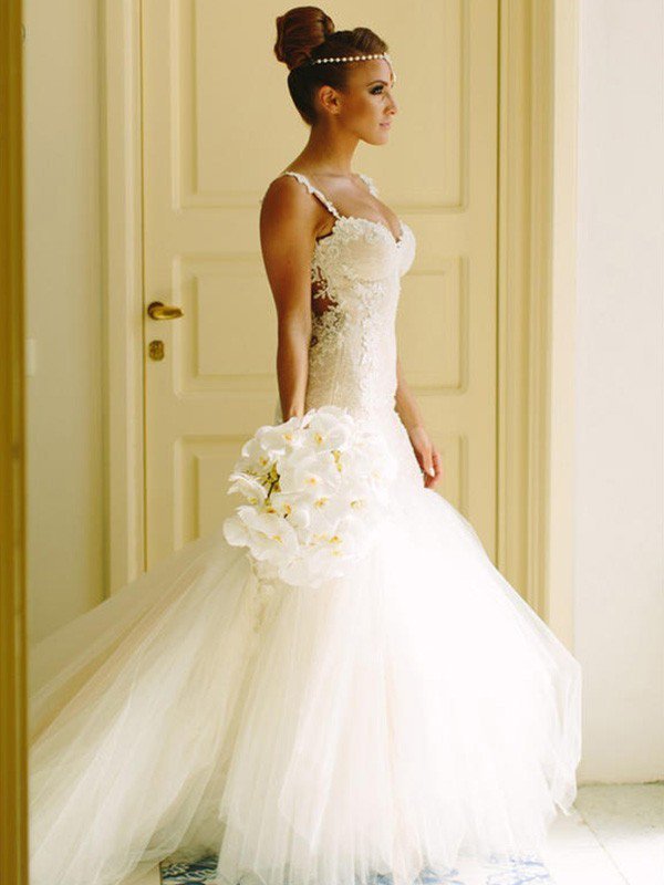 Court Train Applique Lace Sexy Mermaid Spaghetti Straps Tulle Sleeveless Sweetheart Wedding Dresses UK