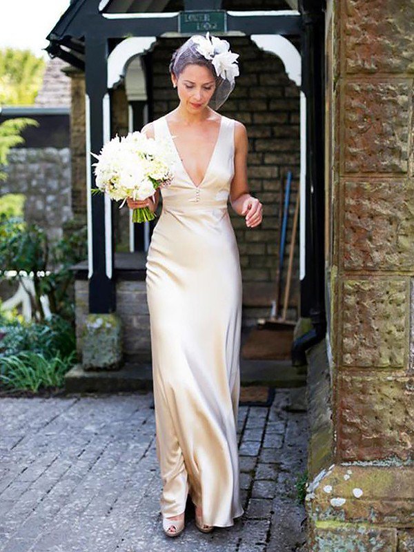 Sleeveless Sweep Train Sheath V-Neck Satin Wedding Dresses UK
