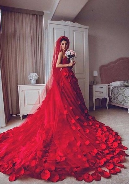 Red Tulle Princess Wedding Dress Flowers Court Train