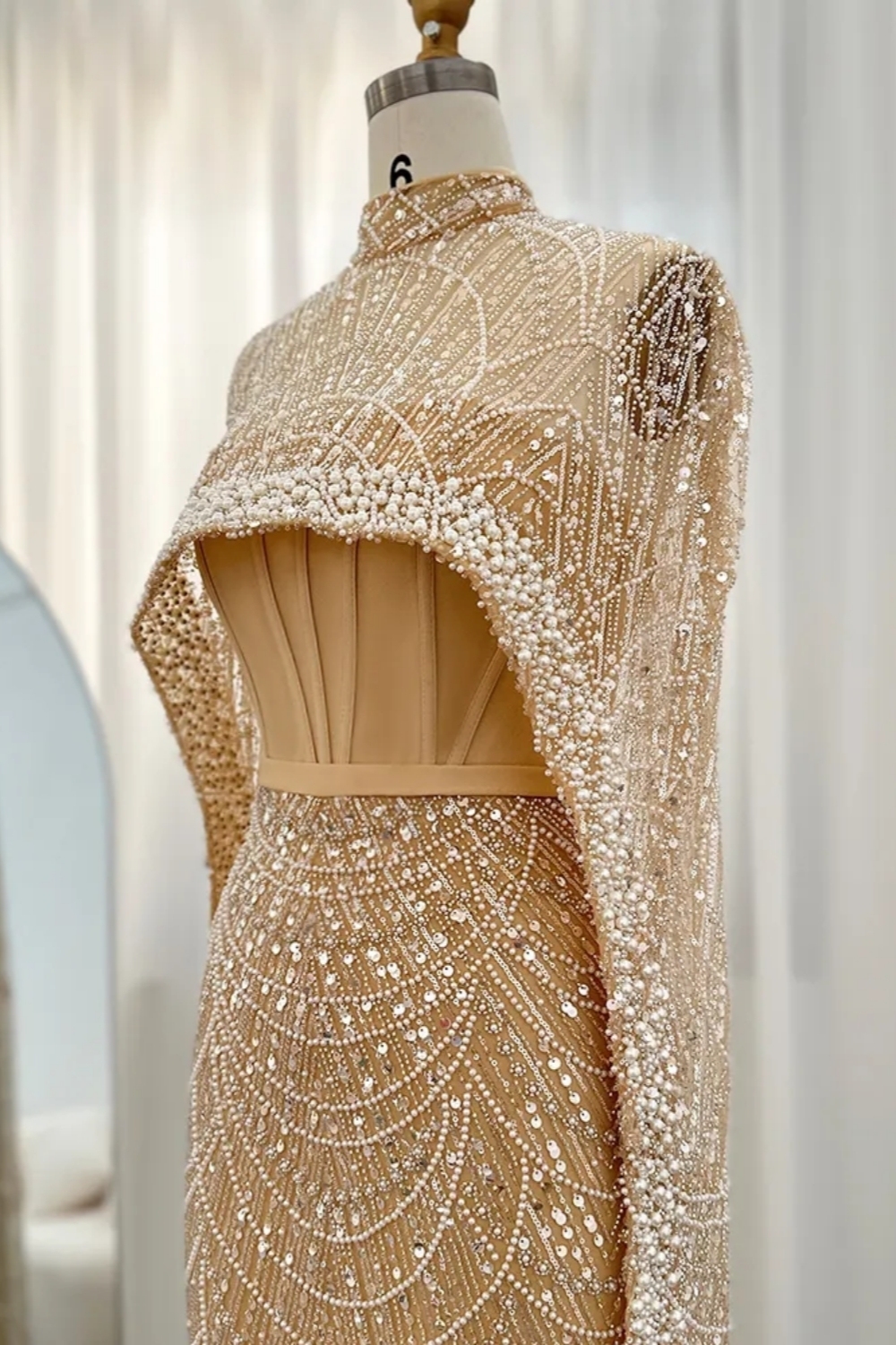 Gorgeous Sleeveless Cape Sleeves Beadings Mermaid Evening Gown See-Through Party Dress for Wedding