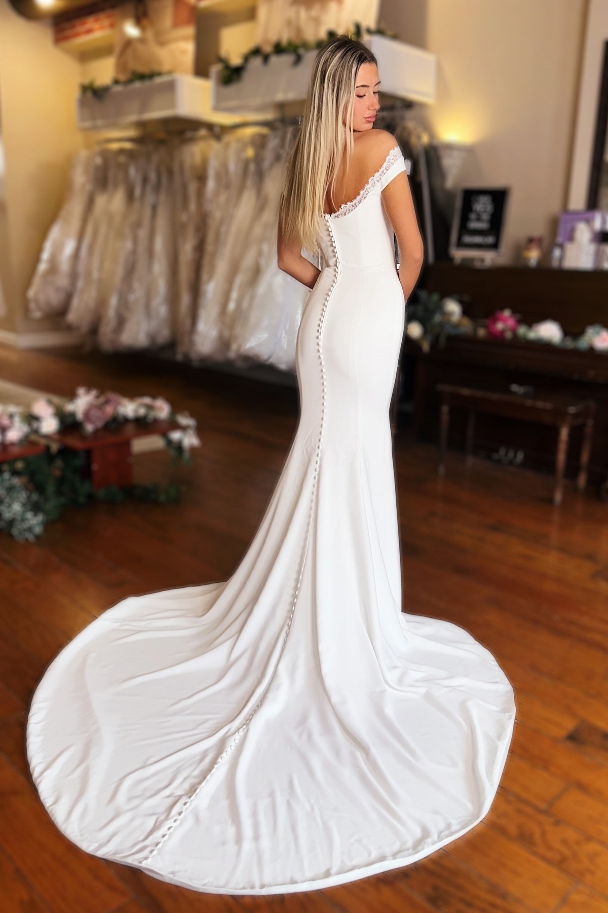Classy V-neck Off-the-shoulder Lace Mermaid Wedding Dresses Split Front