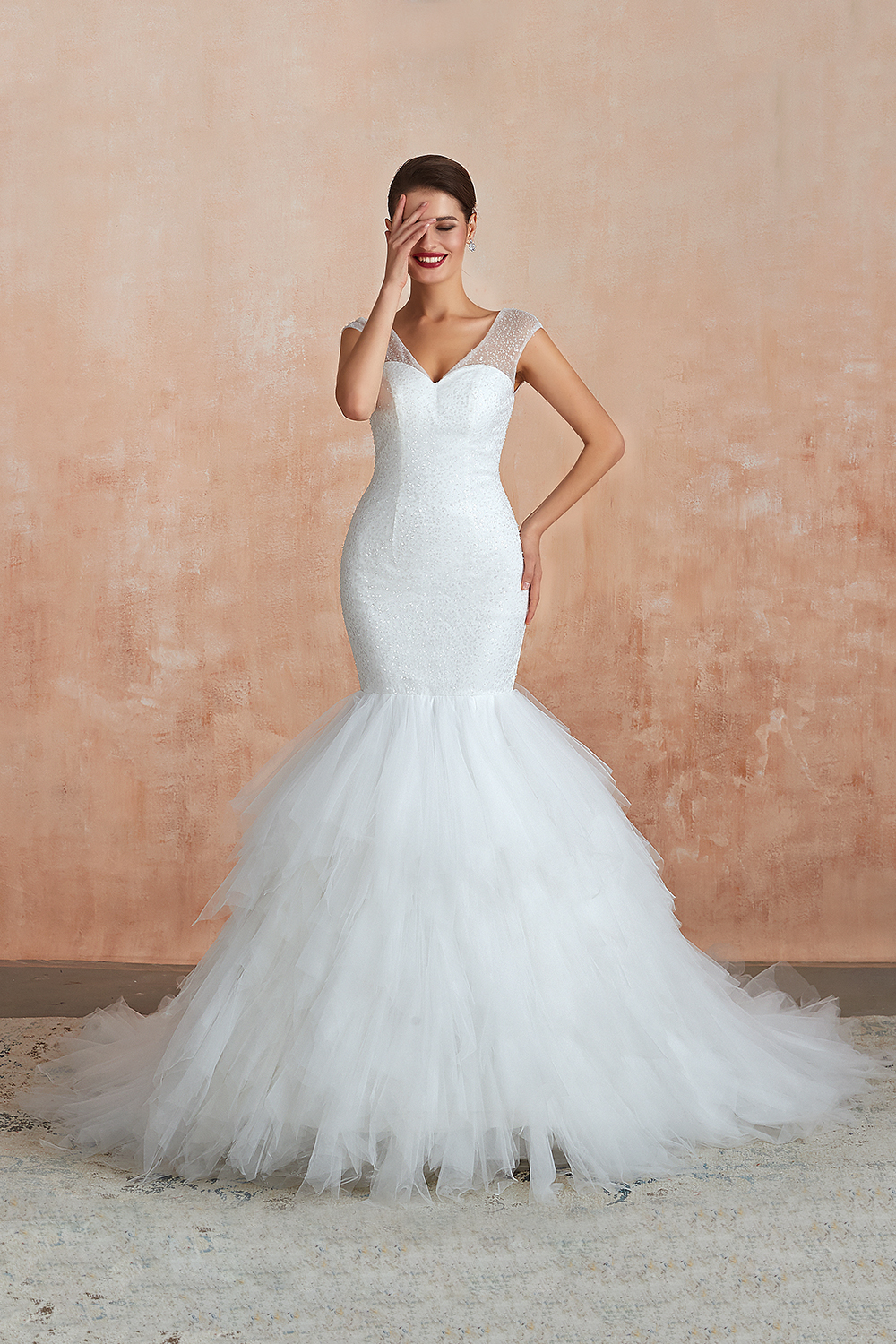 Luxury V-neck Cap Sleeve Beach Low back fitting Bridal Gowns with Sequins