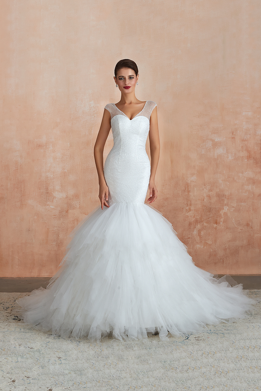 Luxury V-neck Cap Sleeve Beach Low back fitting Bridal Gowns with Sequins