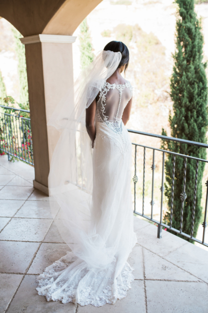 Sexy Mermaid Lace White Straps Newest Sweep-Train Sleeveless Wedding Dress-27Dress.co.uk