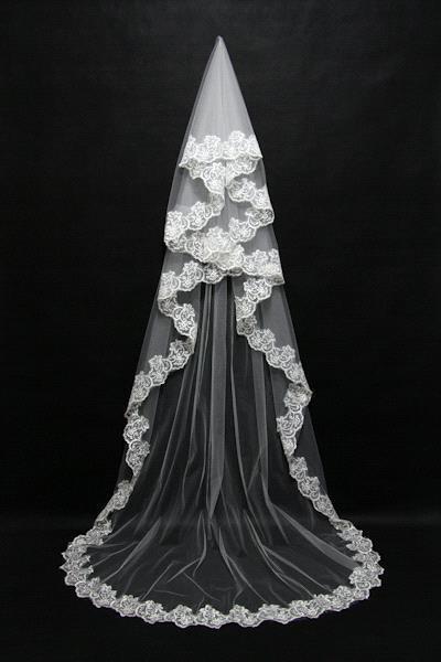 Free Two-Tier Bridal Veil with Lace | Wedding Veil for Women