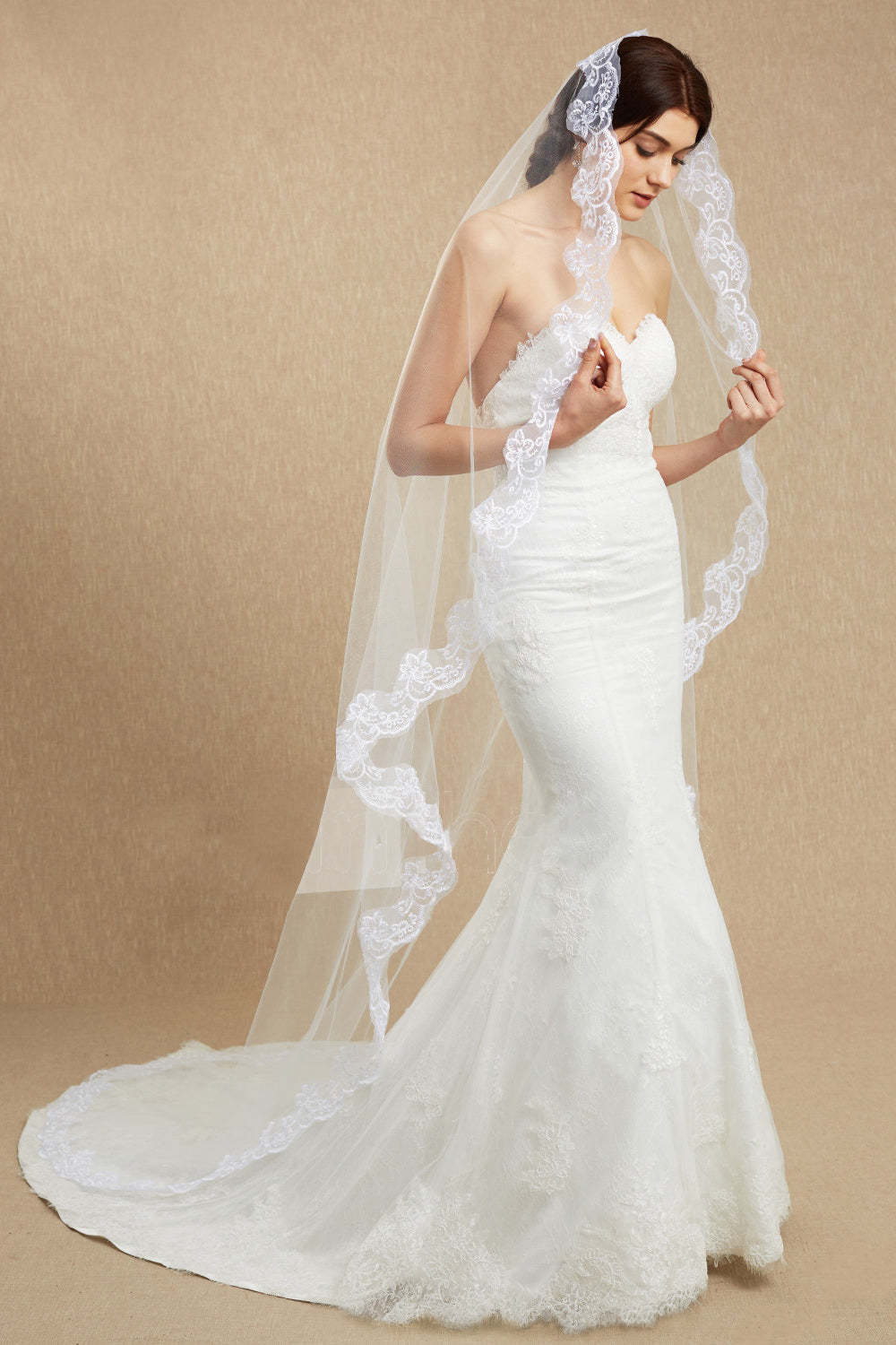 Free Two-Tier Bridal Veil with Lace | Wedding Veil for Women