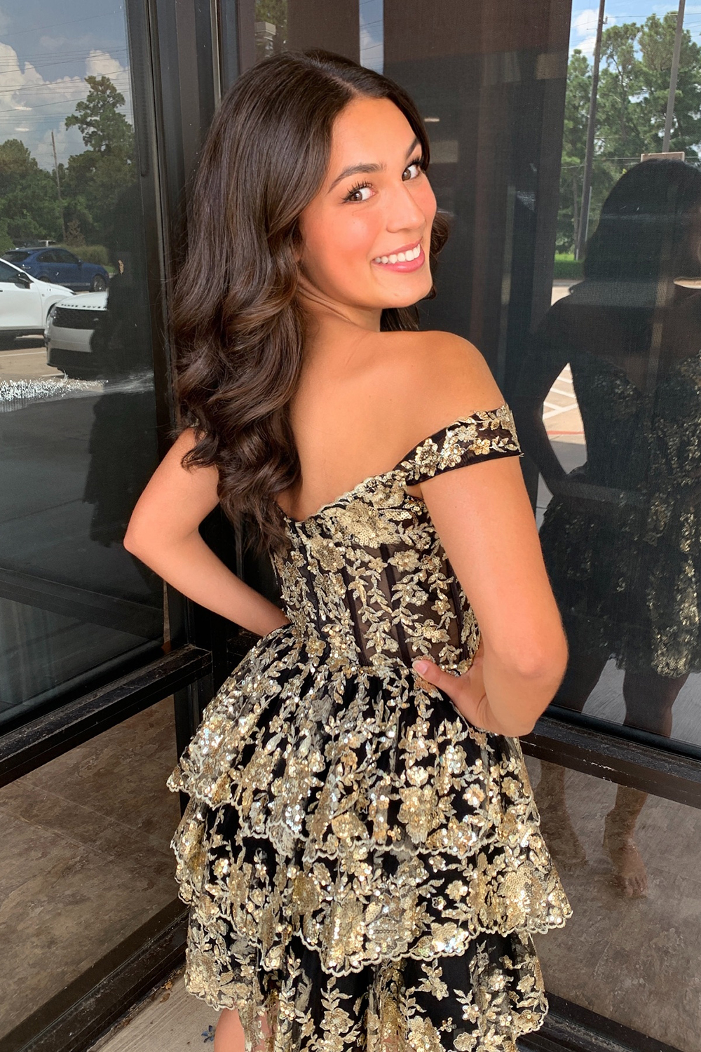 Sparkly A-Line Black Tiered Short Homecoming Prom Dress with Lace