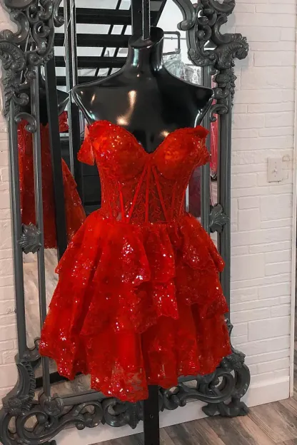 Sparkly A-Line Black Tiered Short Homecoming Prom Dress with Lace