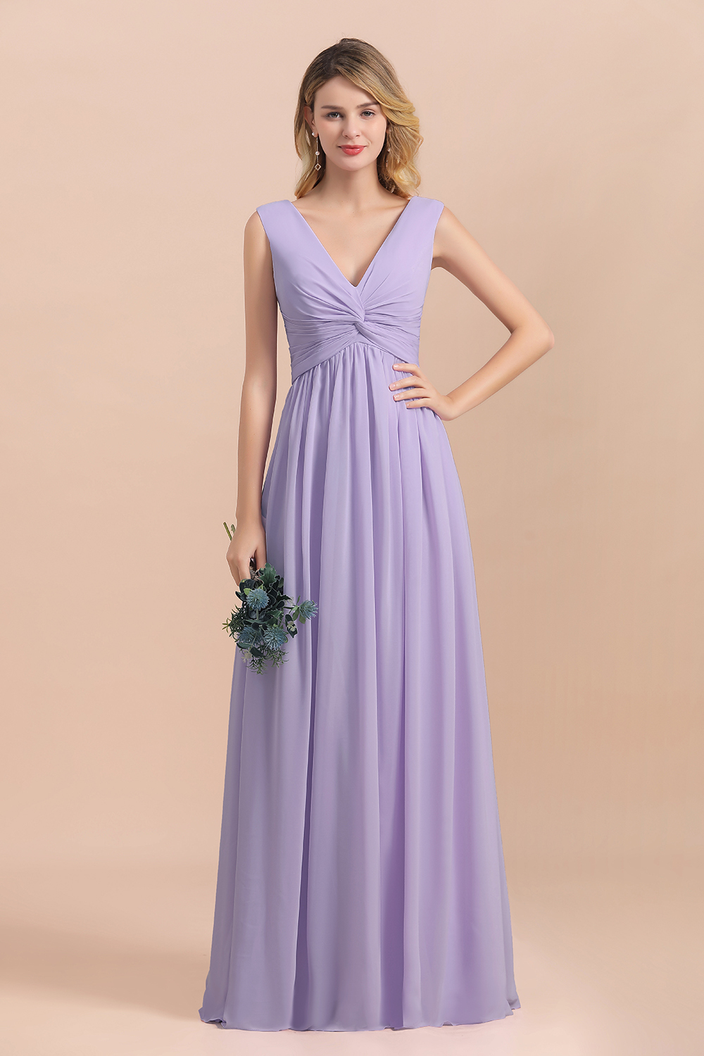 Chic Lilac A-line Chiffon Bridesmaid Dress Sleeveless V-Neck Long Wedding Guest Dress