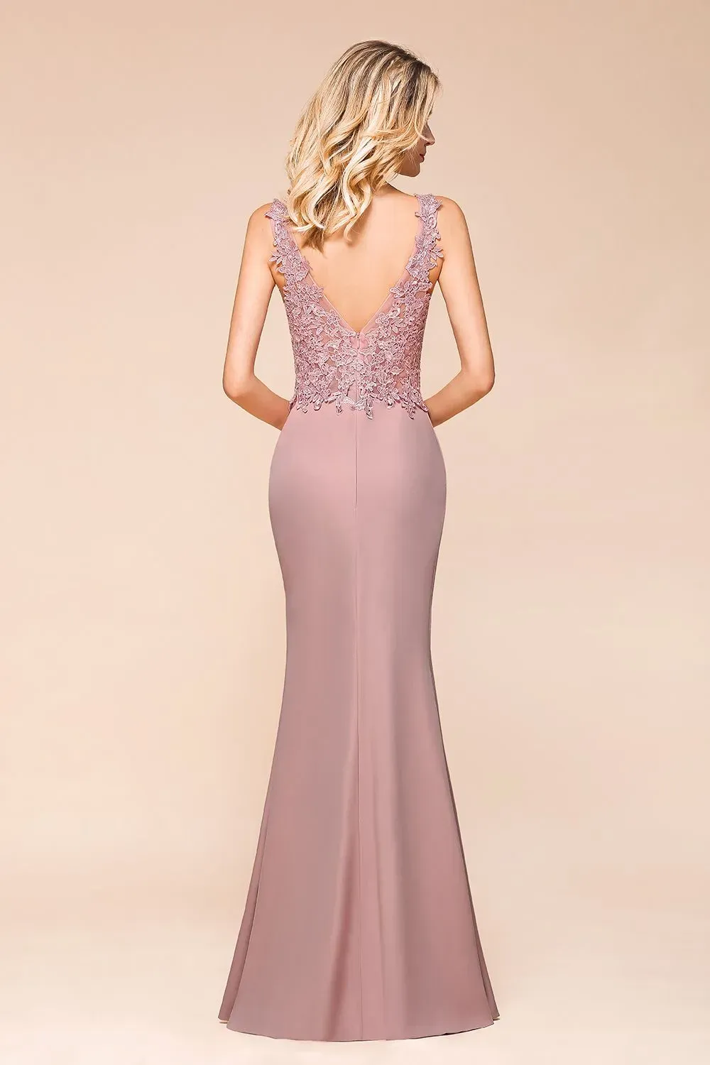 Stylish Dusty Pink Chiffon Lace Appliques Mermaid Bridesmaid Dress V-Neck Sleeveless Evening Party Dress