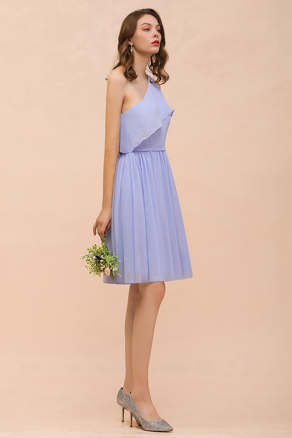 Elegant One Shoulder Knee Length Wedding Guest Dress Lavender Chiffon Bridesmaid Dress