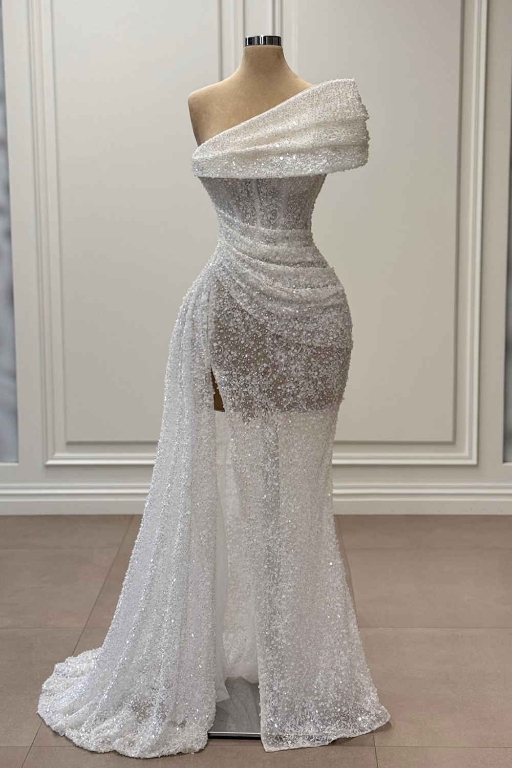 Gorgeous Strapless Ruched Sequins Split Front Mermaid Prom Dresses