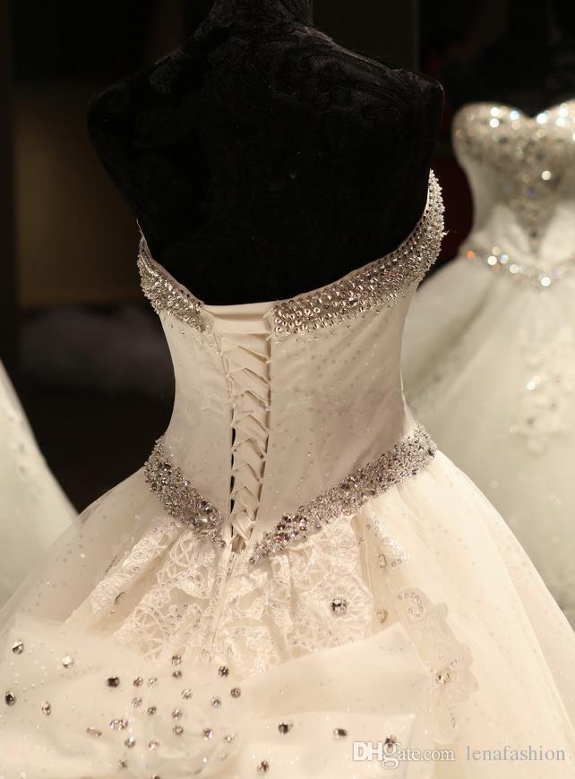Luxurious Sweetheart Ball Gown Wedding Dress Crystal Beadss Long Train