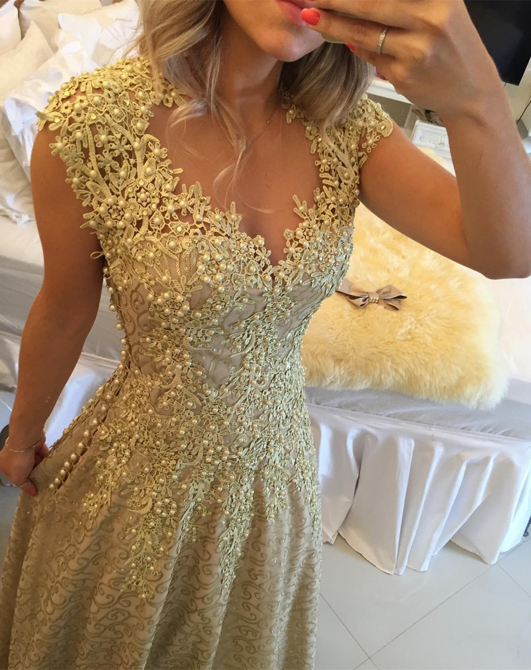 Gorgeous Cap Sleeve Lace Appliques Prom Dress UKes UK Floor Length Formal Wear