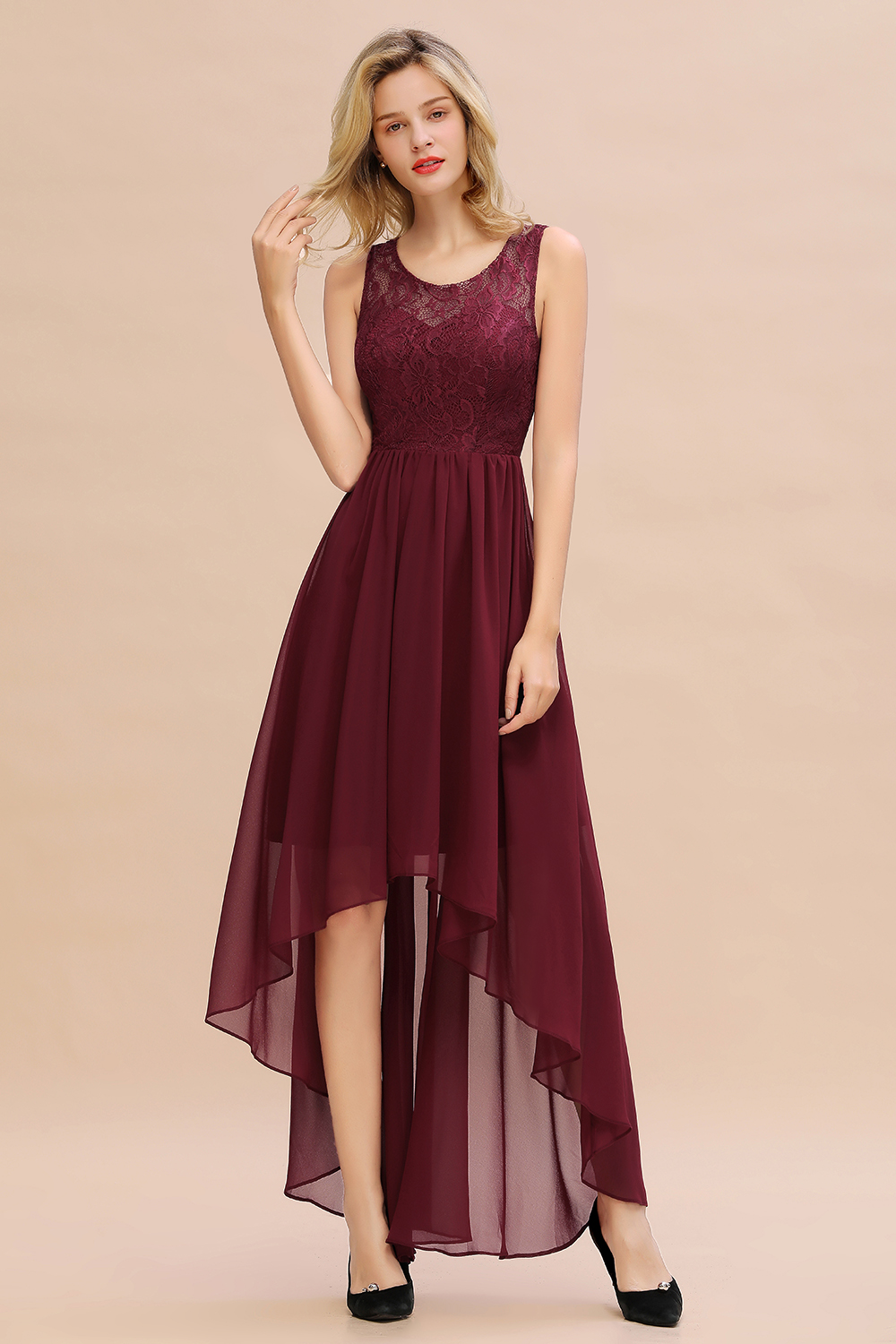 Elegant Jewel Neck Lace Hi-Lo Burgundy Bridesmaid Dress Sleeveless Chiffon Evening Dress