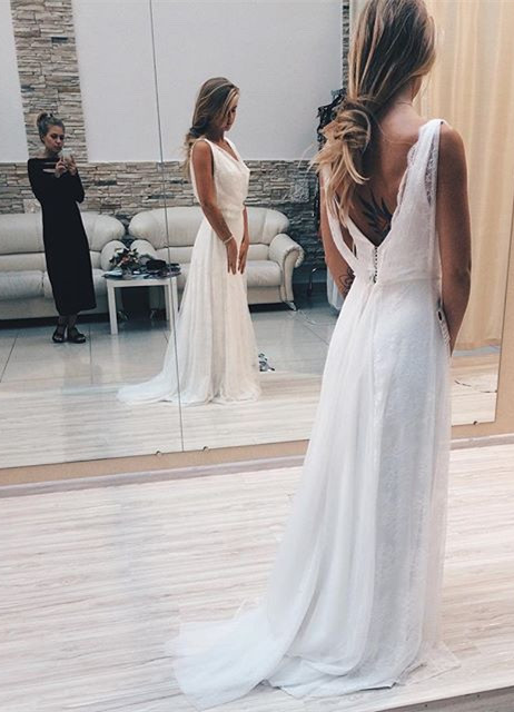 A-line Lace White Sweep-Train V-neck Elegant Evening Dress UK-27Dress.co.uk