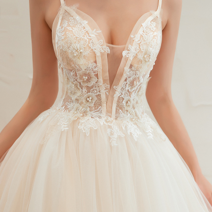 Romantic Spaghetti Straps Ivory Ball Gown Wedding Dress