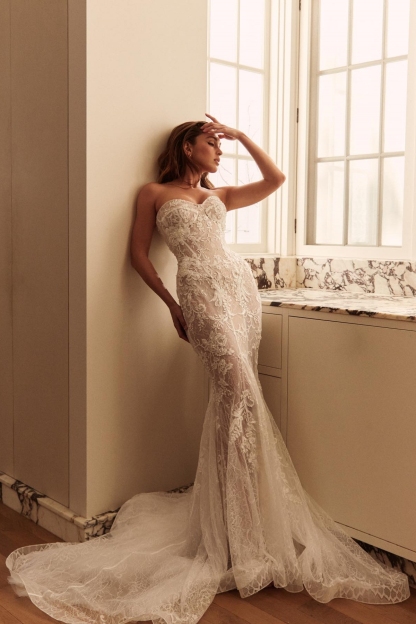 Sweetheart Strapless Tulle Appliques Lace Mermaid Wedding Dresses