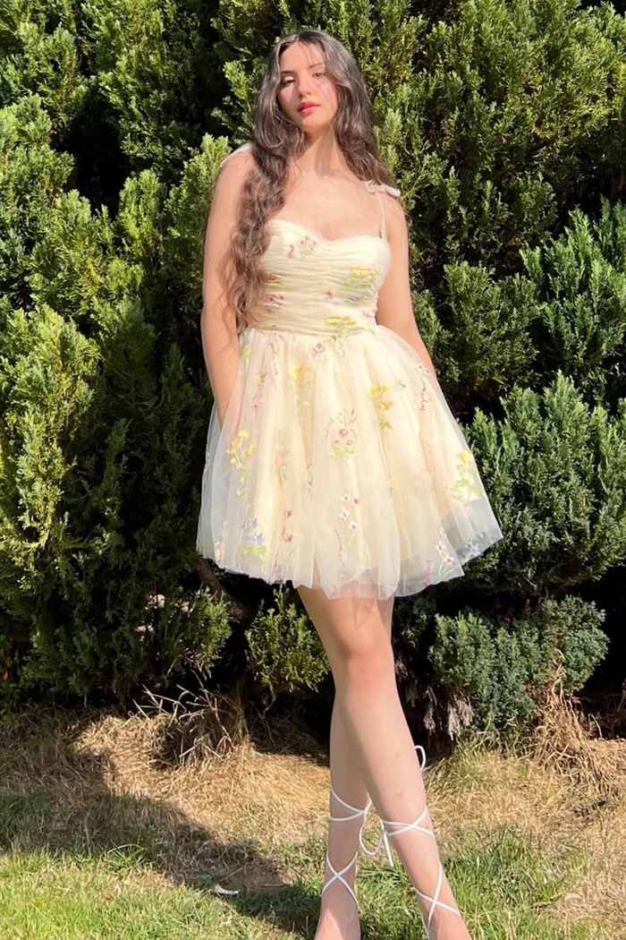Cute Sweetheart Ruched Chiffon Short Party Dress Summer Sleeveless Knee-length Homecoming Dress