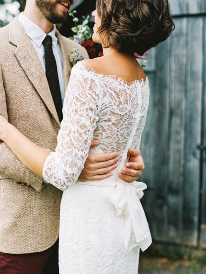 Off-the-Shoulder Lace Bowknot 3/4 Sleeves Sheath Sweep Train Wedding Dresses UK
