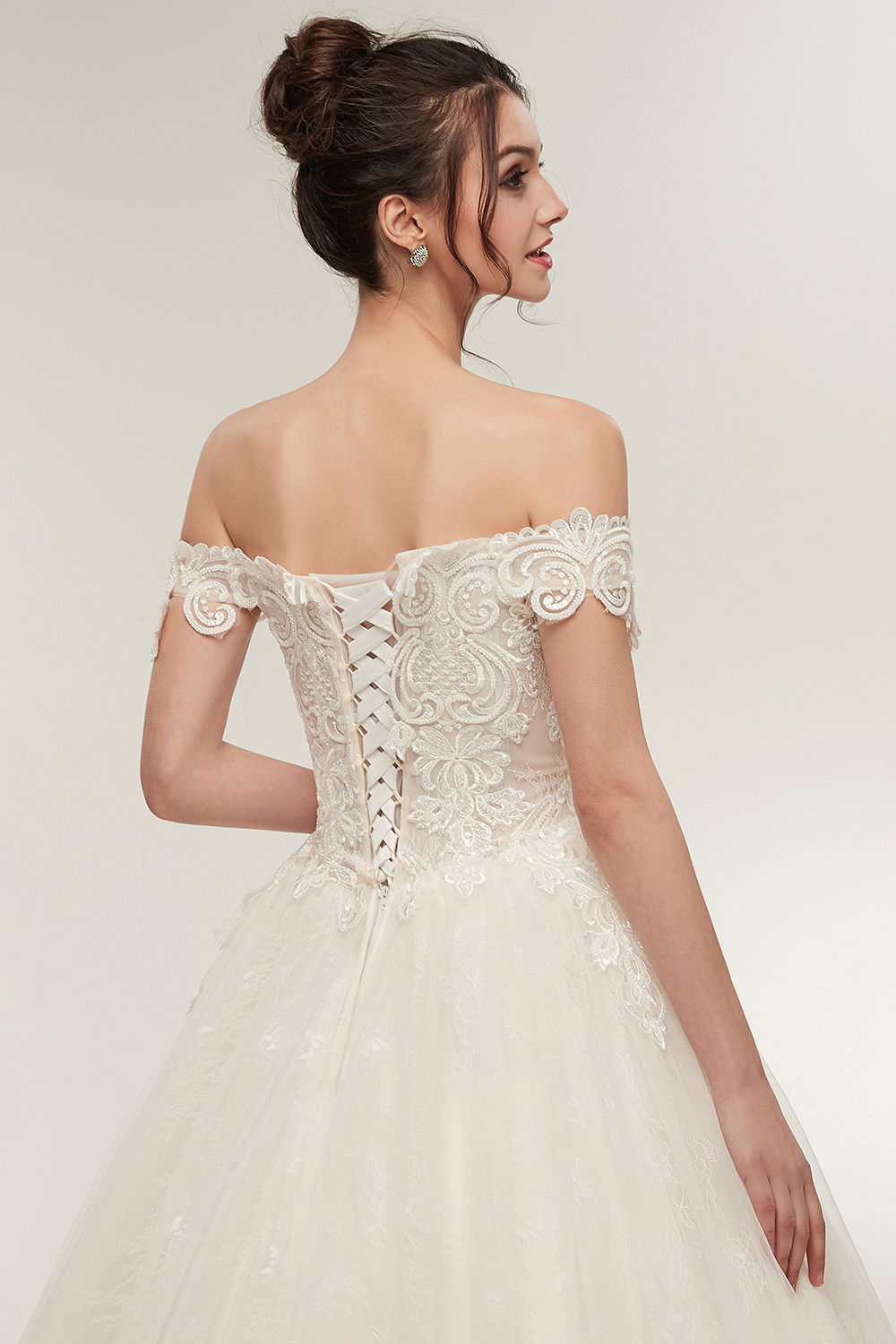 A-line Off-shoulder Sweetheart Floor Length Lace Appliques Wedding Dresses