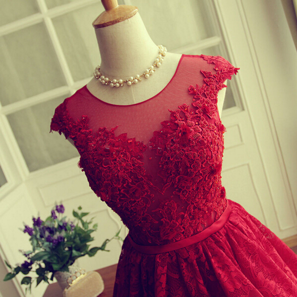 Delicate Red Lace Appliques Homecoming Dress UK Mini Cap Sleeve