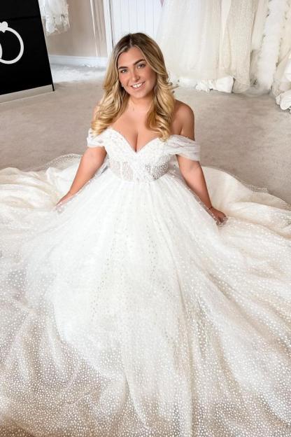 Off-the-Shoulder White Pearls Aline Wedding Dress Sweetheart Bridal Dress