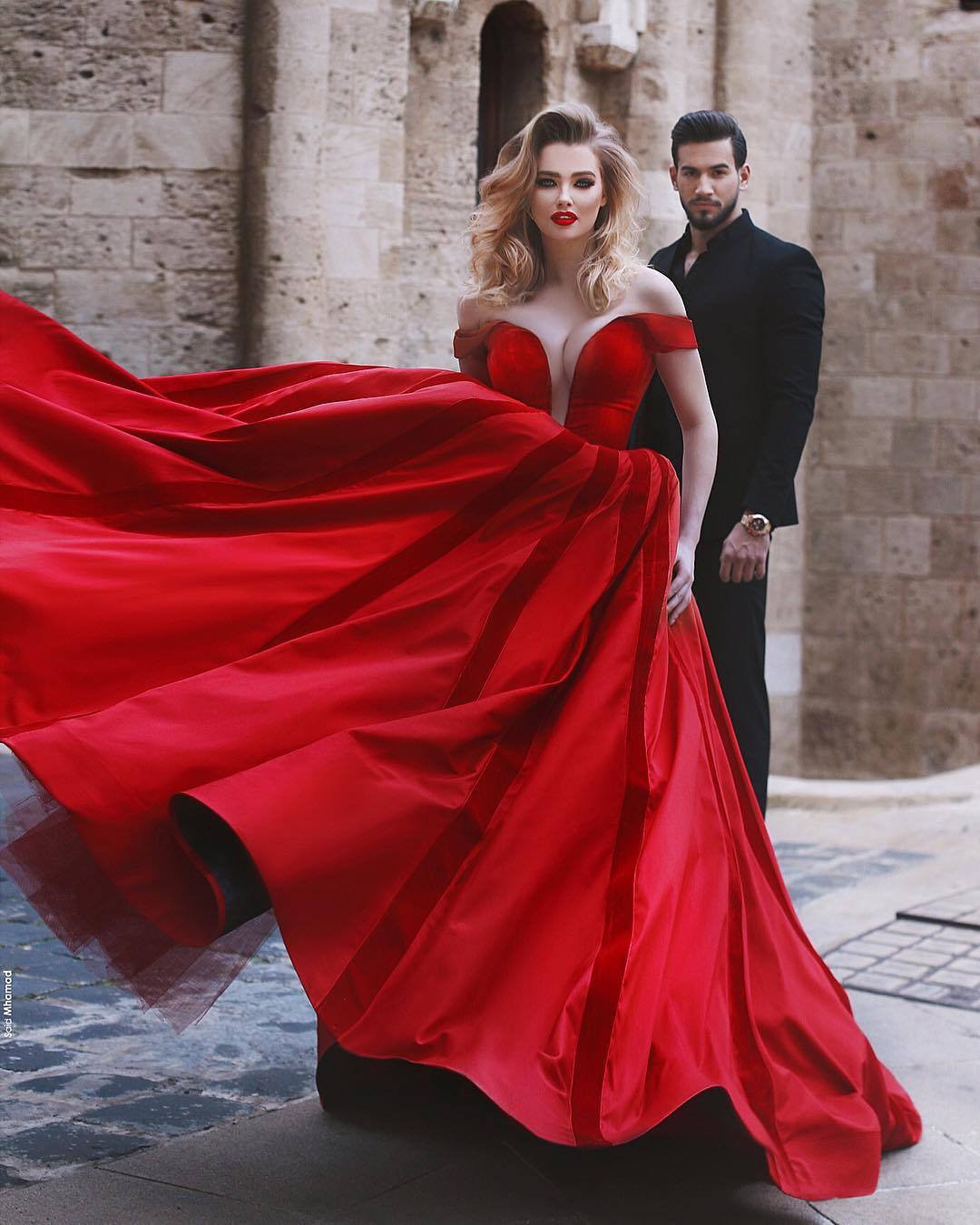 Gorgeous Off-the-Shoulder Evening Dress UK | Red Long Prom Dress UK