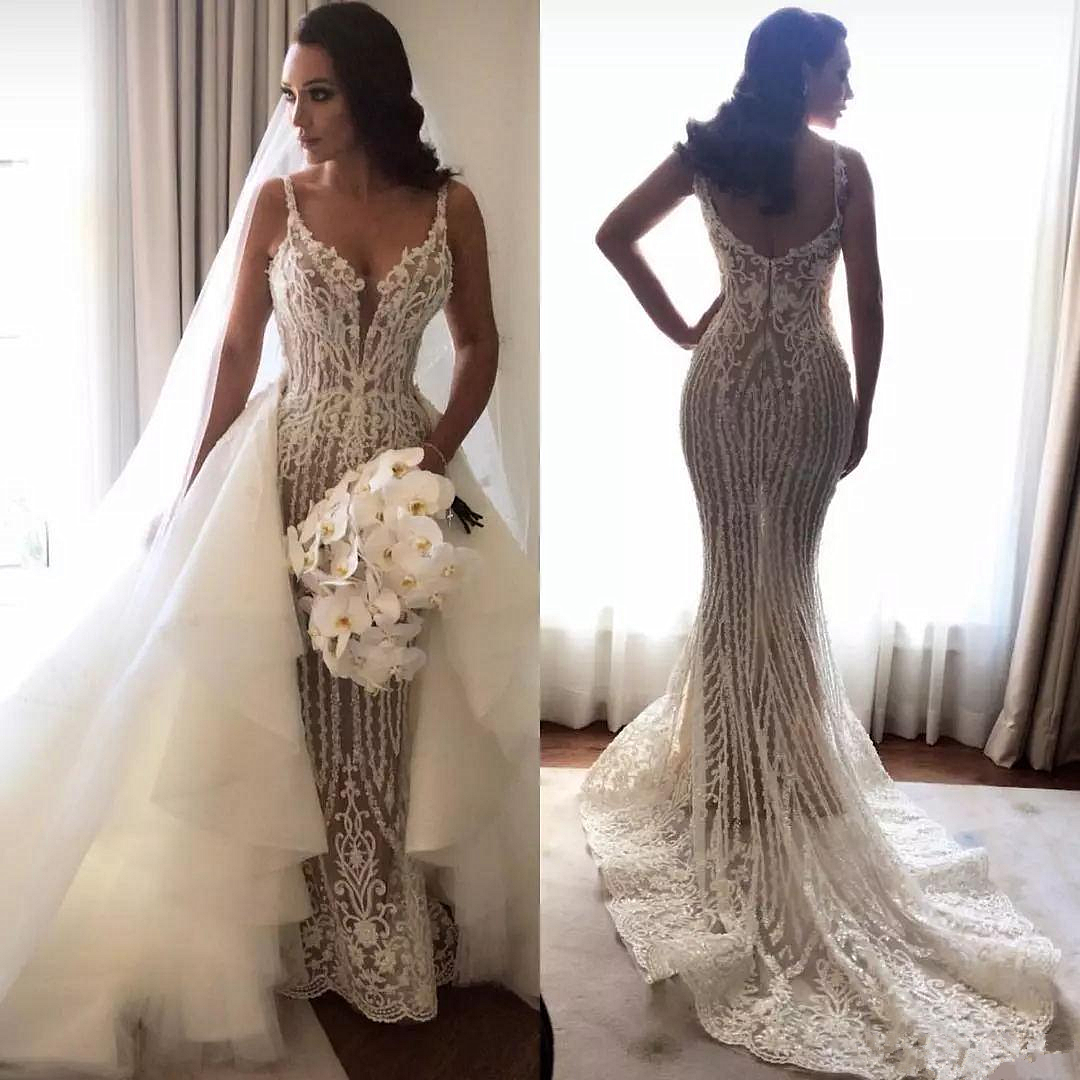 Gorgeous Lace Sexy Mermaid Wedding Dresses UK with Detachable Train Straps Sleeveless Bride Dress