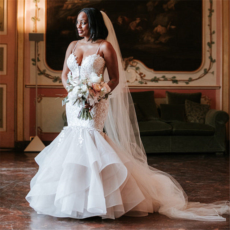 Elegant Spaghetti-Strap Appliques Wedding Dresses UK | Rubbons Sexy Mermaid Sleeveless Floral Bridal Gowns