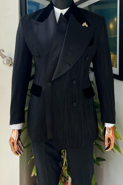 Watkins Simple Black Peaked Lapel Two Pieces Prom Suits