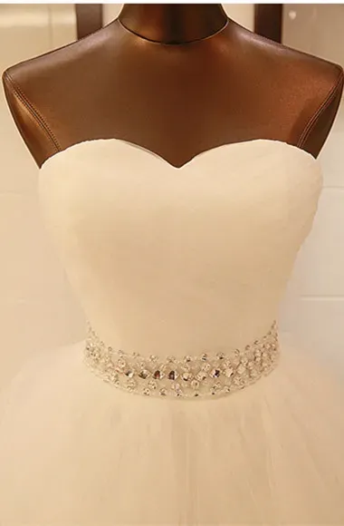 Elegant Sweetheart Sleeveless Ball Gown Wedding Dress With Tulle Lace Beadss
