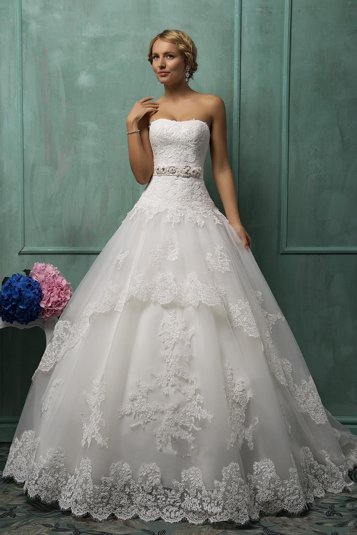 Illusion Sleeveless Sexy Mermaid Wedding Dress With Lace Zipper
