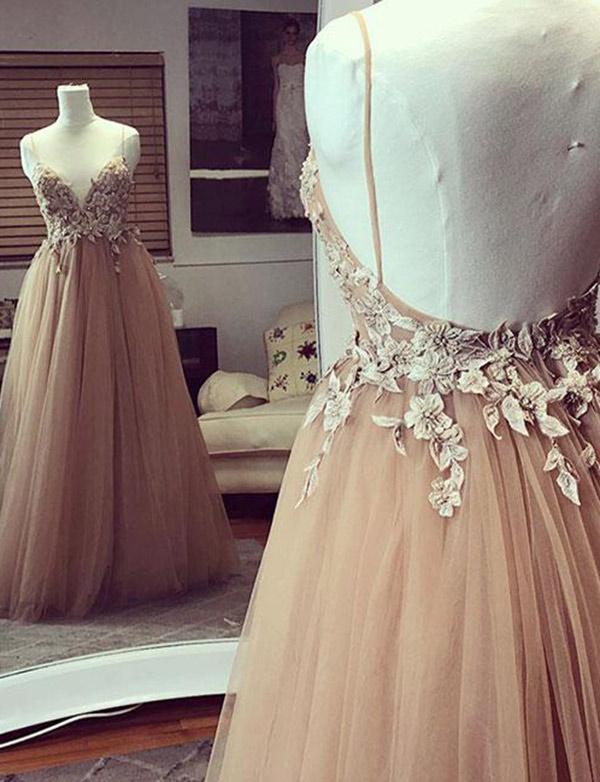 Modern Tulle Champagne Spaghetti Straps A-Line Applique Prom Dress
