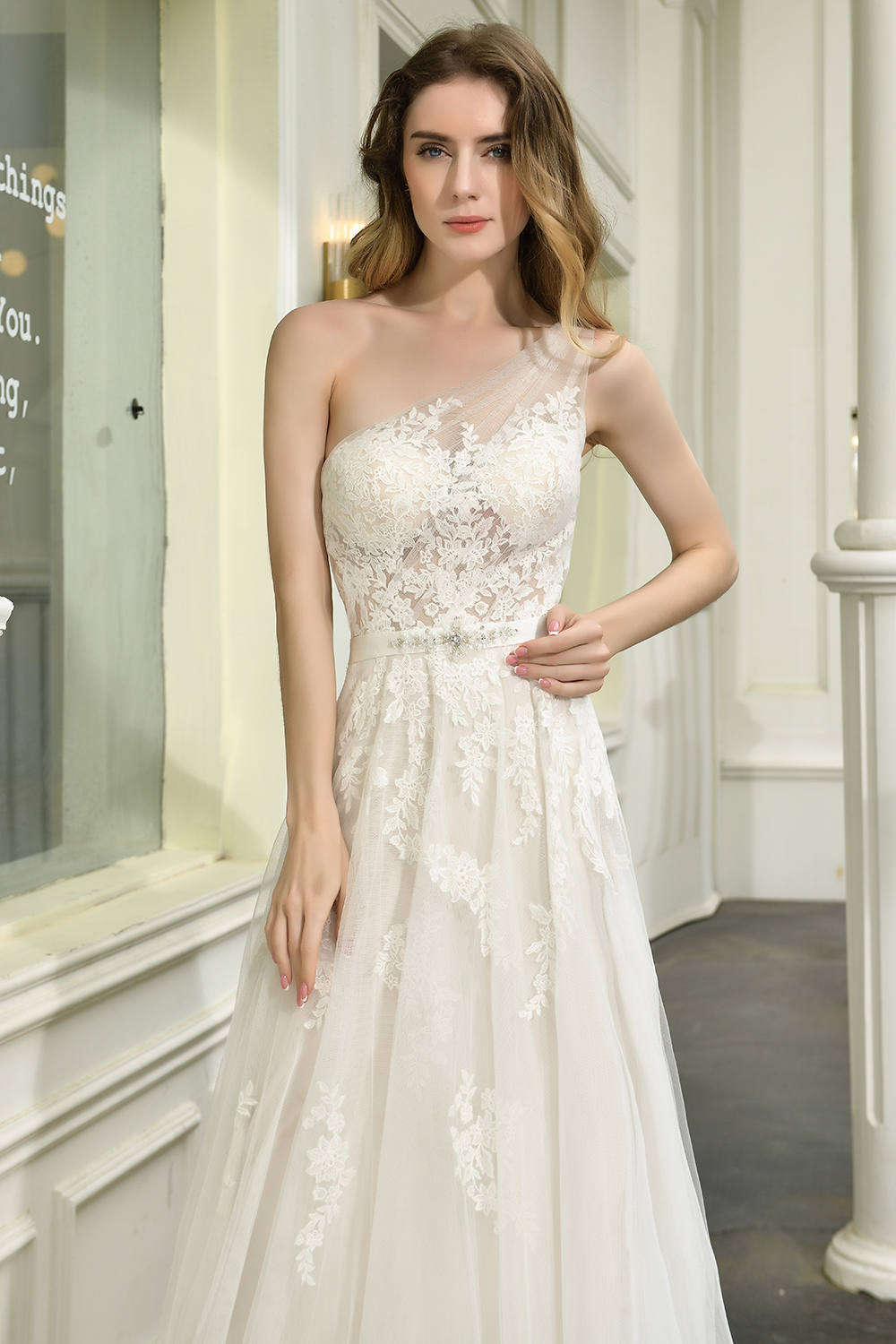 One Shoulder A-line Wedding Dress Lace Appliques
