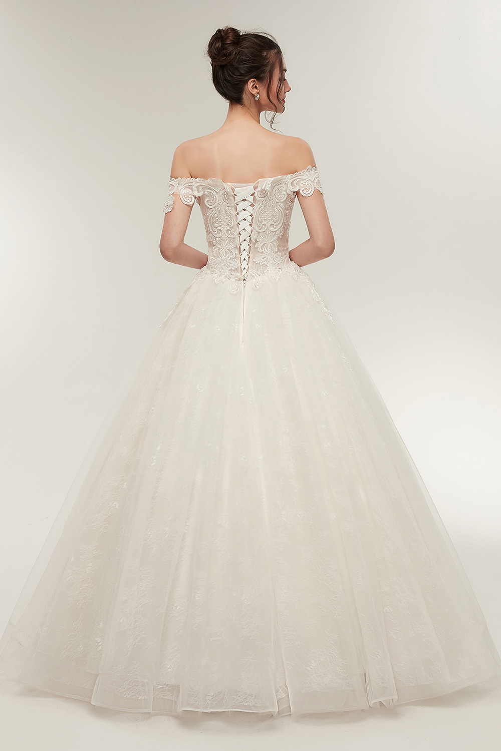 A-line Off-shoulder Sweetheart Floor Length Lace Appliques Wedding Dresses