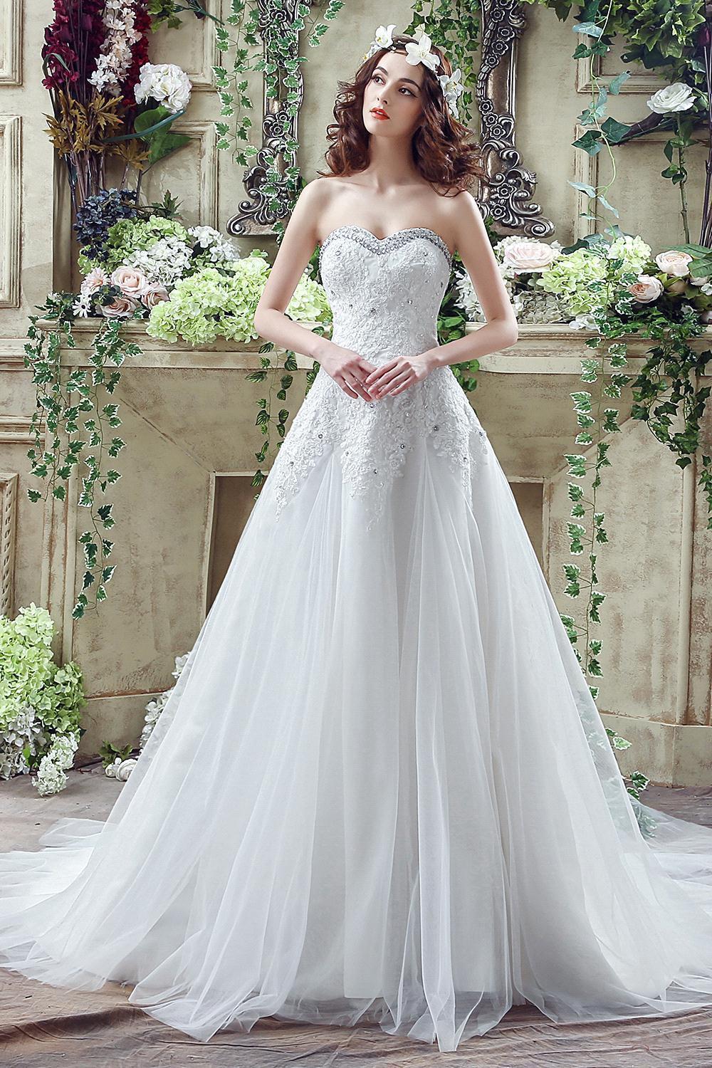 Elegant Sequined Lace Tulle Wedding Dress Court Train Lace-up