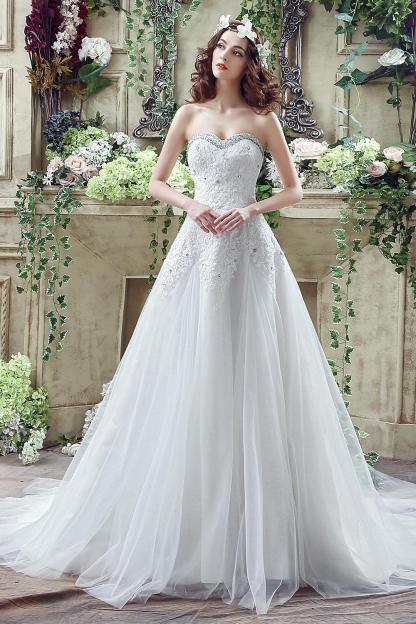 Elegant Sequined Lace Tulle Wedding Dress Court Train Lace-up
