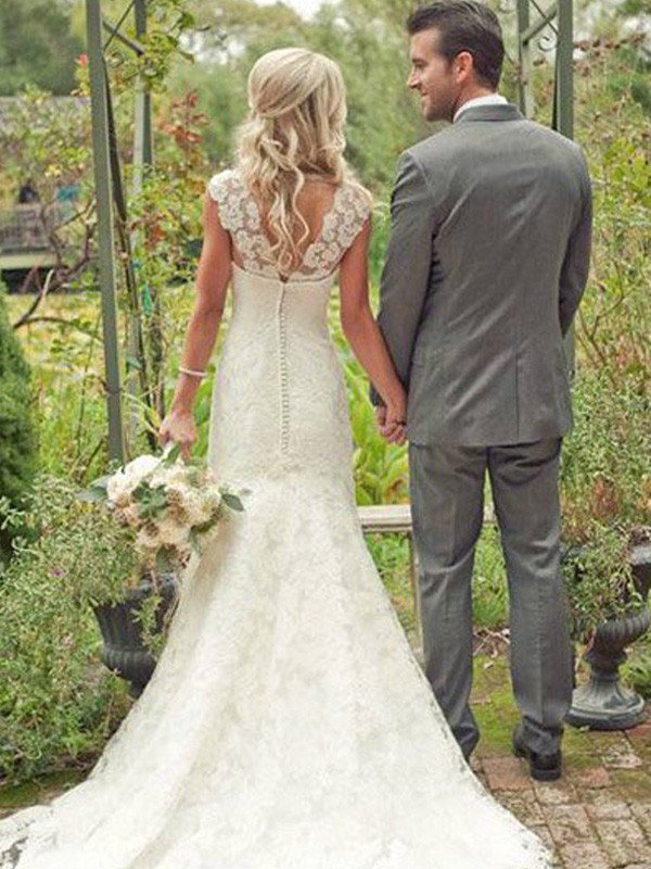 V-Neck Lace Sleeveless Sexy Mermaid Sweep Train Wedding Dresses UK