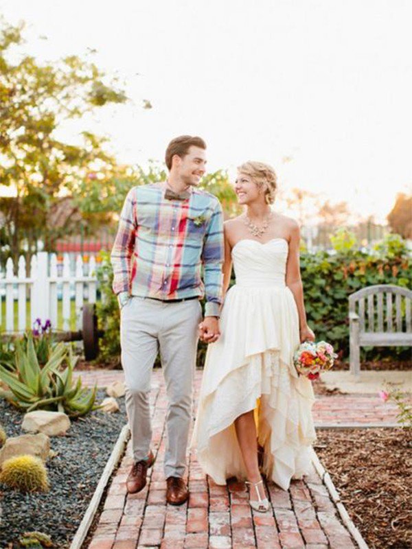 asymmetrical wedding dress uk A-Line/Princess V-Neck Sleeveless Asymmetrical Wedding Dress With Appl